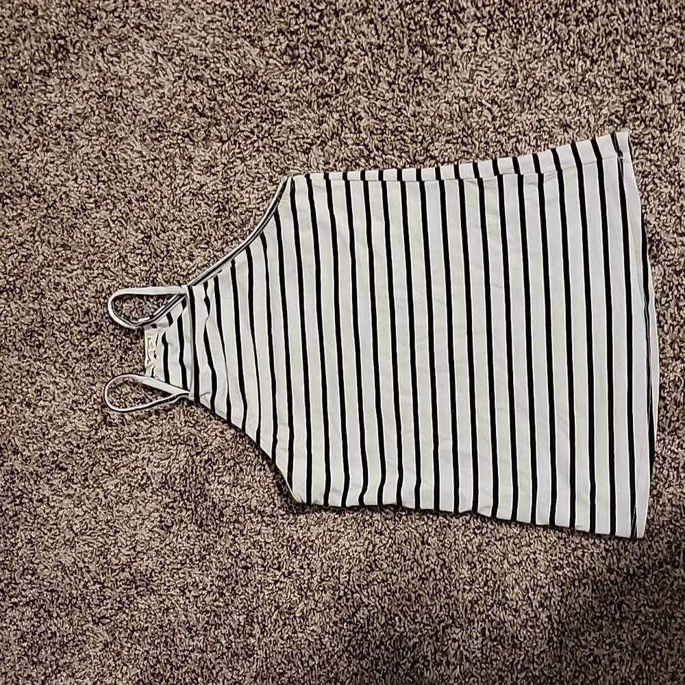 Black and white strip crop top